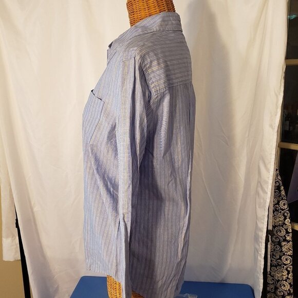 Ladies CASUAL CONNECTIONS Button Down Striped Shirt in Blue - S/P - Picture 2 of 4